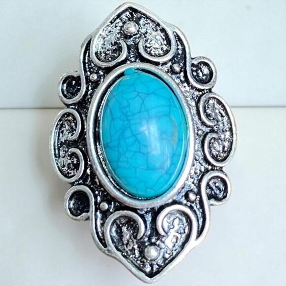 Ornate SilvervRing With Faux Turquoise Stone Size 9 - Picture 1 of 7